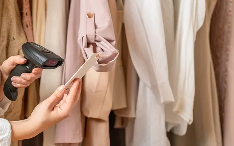 Where Clothing Inventory Managment Fails
