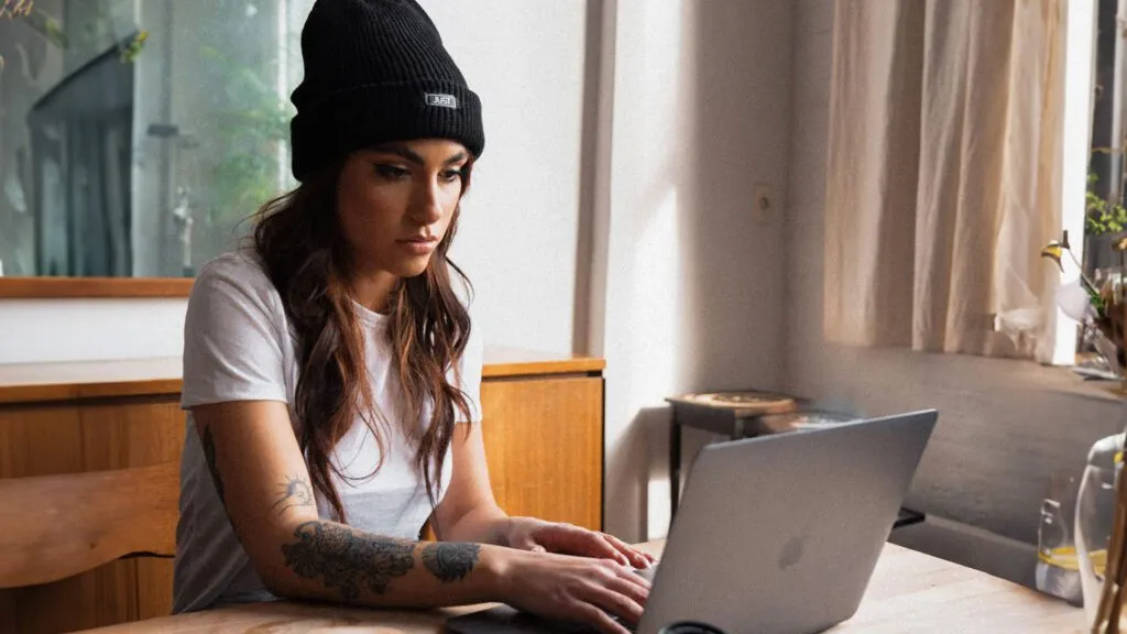 Influencers & Creators — streetwear manufacturing audience