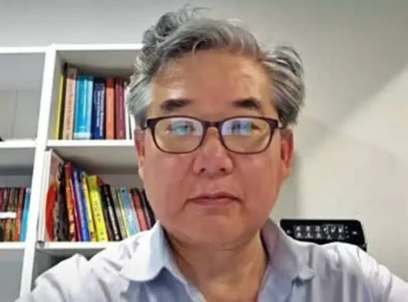 David Kim, VP Operations at Summit Golf Co.